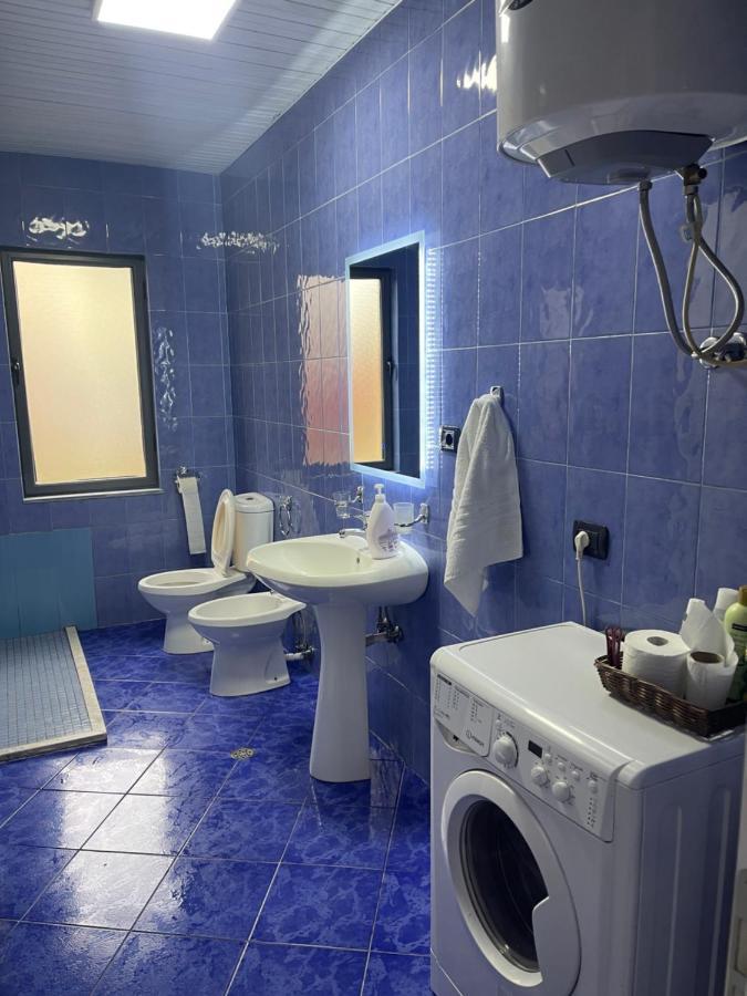A lovely 2-bedroom apartment Tirana Kültér fotó